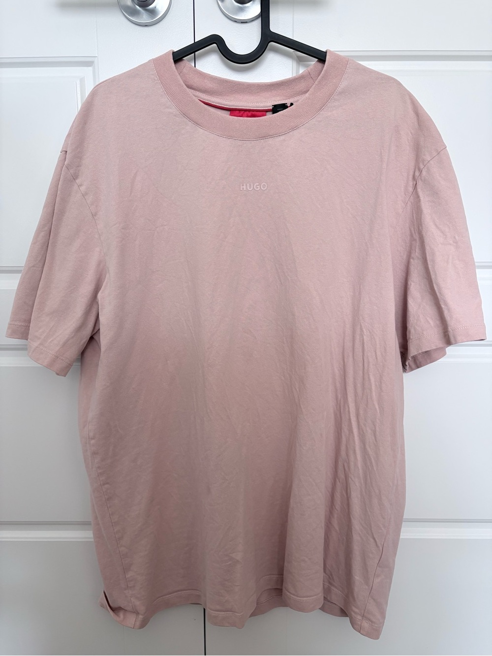 HUGO Men's Light Pink Crewneck Tee
